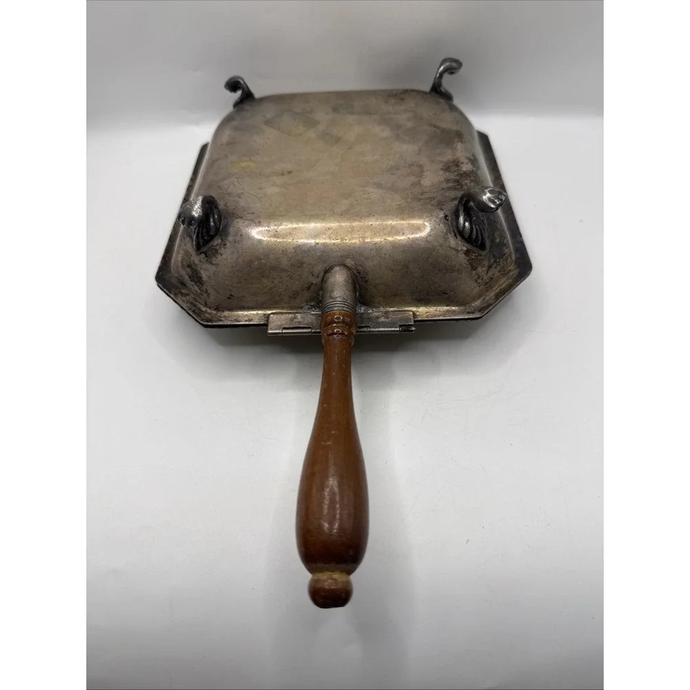 Ornate Claw Foot Silent Butler Crumb Catcher Wood Handle 1883 FB Rogers Vintage